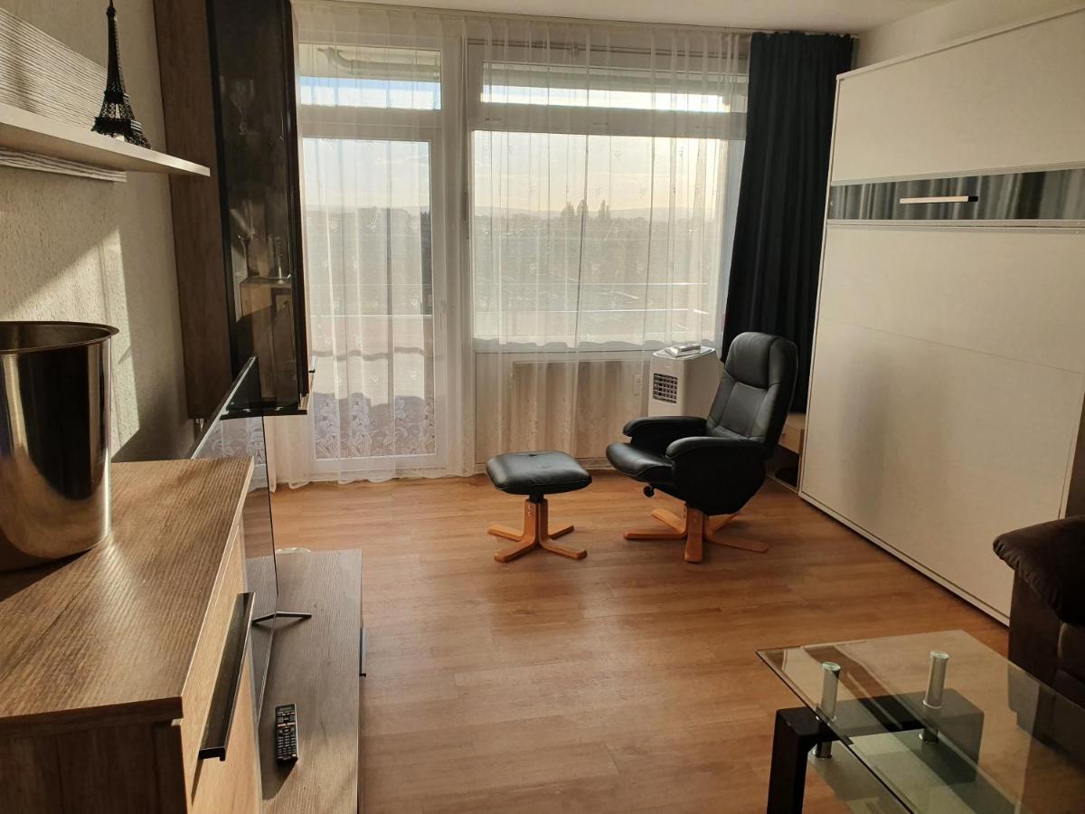 Lane City Laatzen, Nahe Hannover Messe Bagian luar foto